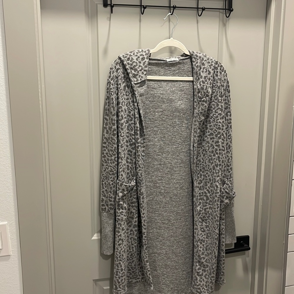 Super comfy grey cheetah print cardigan.
